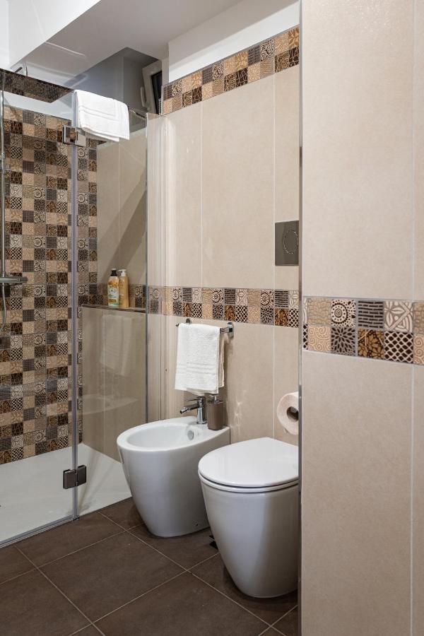 A Due Passi - Guest House Santo Stefano di Camastra Εξωτερικό φωτογραφία