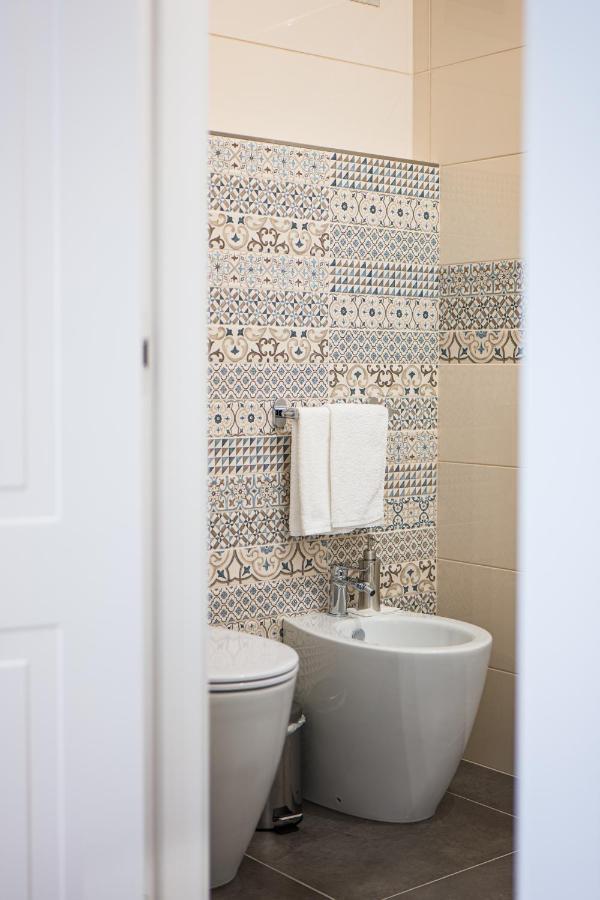 A Due Passi - Guest House Santo Stefano di Camastra Εξωτερικό φωτογραφία